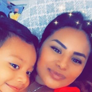 Meet your Posher, Nely